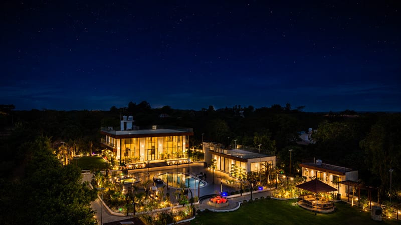 ASK Farms | Refined 4-BHK villa with Theatre Lounge, Pool & Fire BBQ Deck  – photo 2