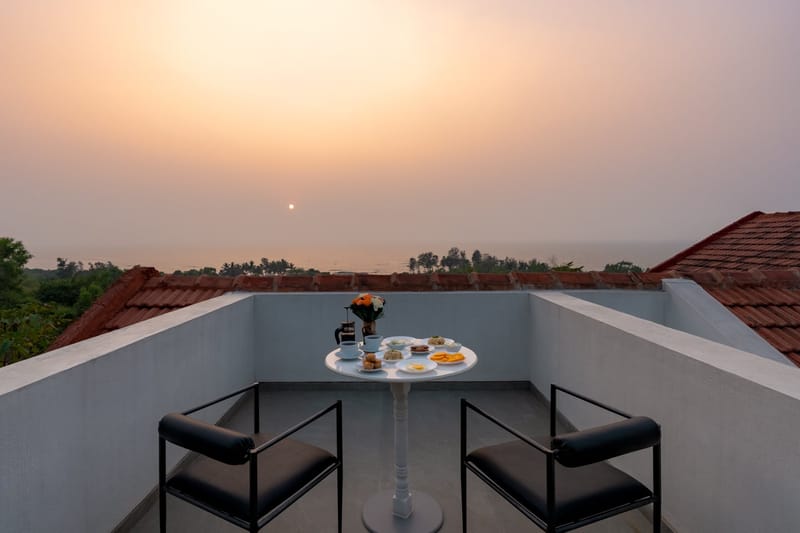 Ekan - A Sundowner – photo 6