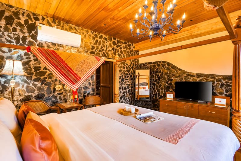 Zephyr Bliss | 1 Premium Room Featuring Shared Pool, Gym & Restaurant With Hill Views – photo 20