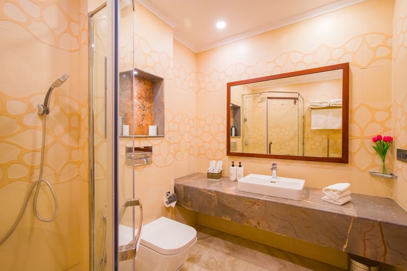Eternal Oasis Aravali View Suite | Serene 1-Room Retreat With Restaurant, Balcony & Banquet Hall – photo 24