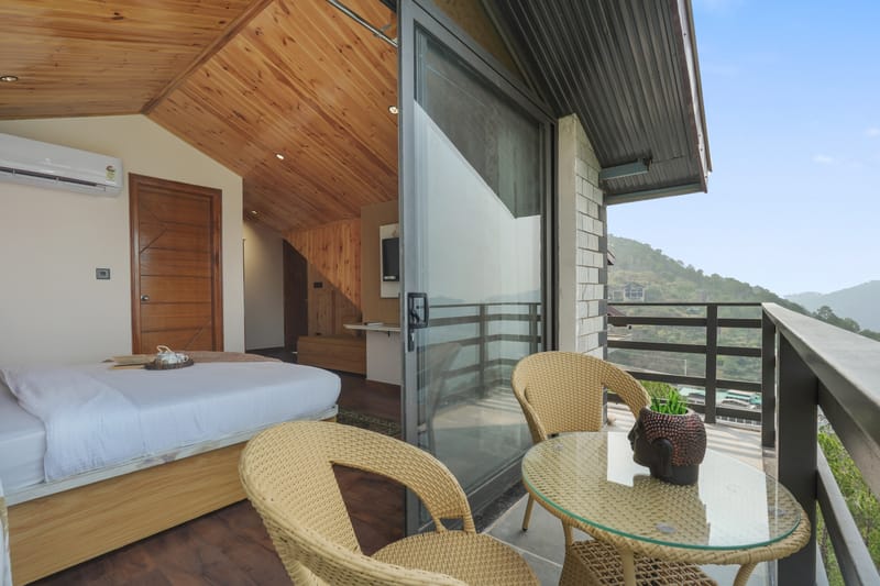 Kosh Villa Glenhaven | 3- BHK Villa with Private Balconies & Panoramic 360 Mountain Views – photo 11