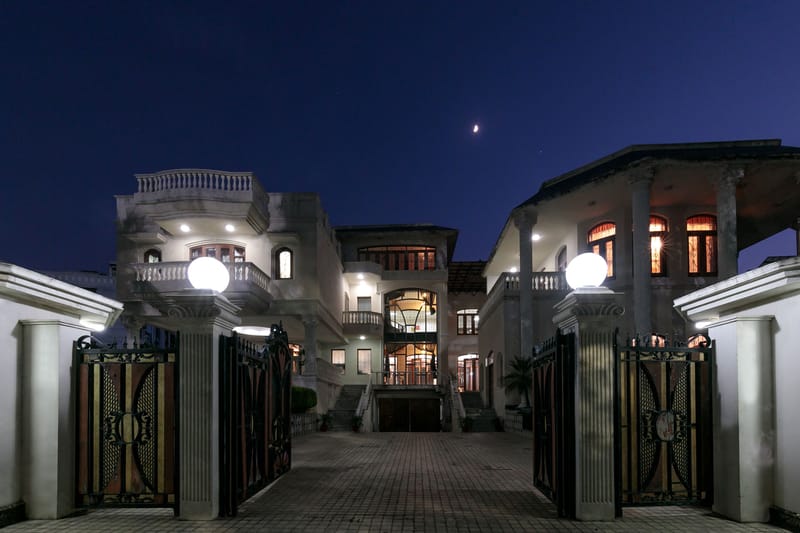 3 Rooms @ Krishnalaya Mansion – photo 44