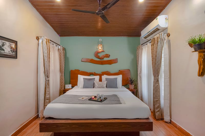 Twisted Tree Together | 2-BHK Pet-Friendly Villa with Shared Pool, Bar & Restaurant – photo 13