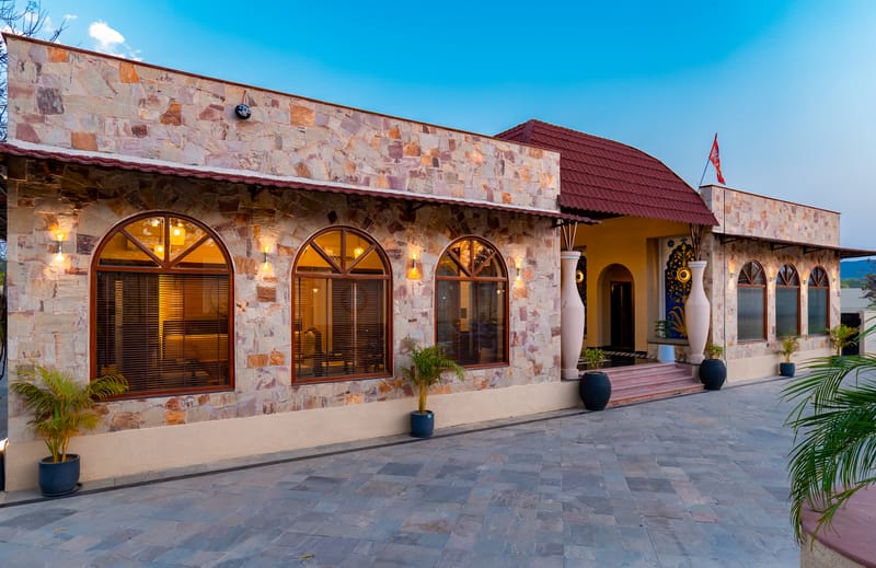 Tiger Cave Suite | Pet-friendly Room with Shared Pool & Garden on Main Ranthambore Road – photo 41