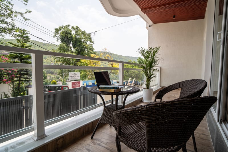 Udgam Vilas 3-BHK | Elegant Pet-friendly Apartment With Lift & Balcony Near Robber’s Cave – photo 3