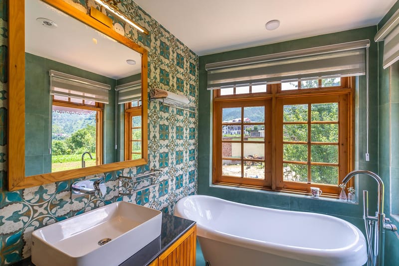 The Oakridge W/ Jacuzzi – photo 23