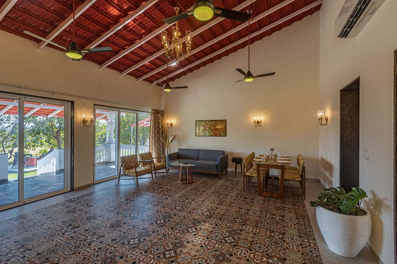 Mariposa by the River (7 bedroom entire estate) – photo 37