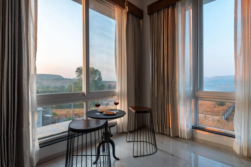 White House | 7-BHK With Panoramic Hill Views, Glass Room, Outdoor Pools & Dam nearby – photo 11