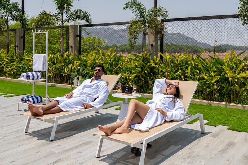 Meraki Villa | Majestic 6-BHK Glass Villa With Private Pool, Balcony, Garden & Gazebo – photo 37