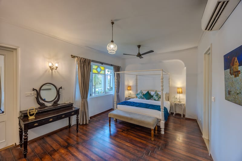 Villa Riviere | Private Riverfront Estate with 6-BHK & 3-BHK, 2 Infinity Pools, Lift, Lounge Area & Kids' Room | 3 Km from Candolim – photo 44