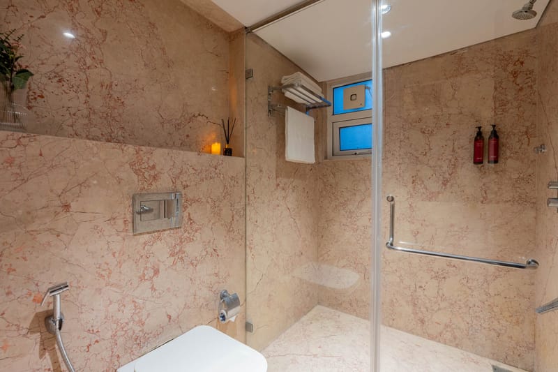 Suite Rooms @ Rivanta by StayVista Residences – photo 9