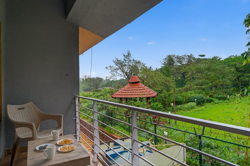 Lavender Hills | Pet-friendly Hillside 3-BHK Villa With Private Pool, Gazebo & Bathtubs – photo 12