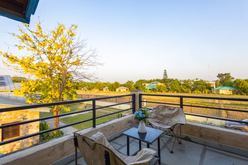Dhela Jungle Retreat Pebble | Pet- Friendly Suite in a Mini Resort with Shared Pool Near Jhirna Safari Zone  – photo 13