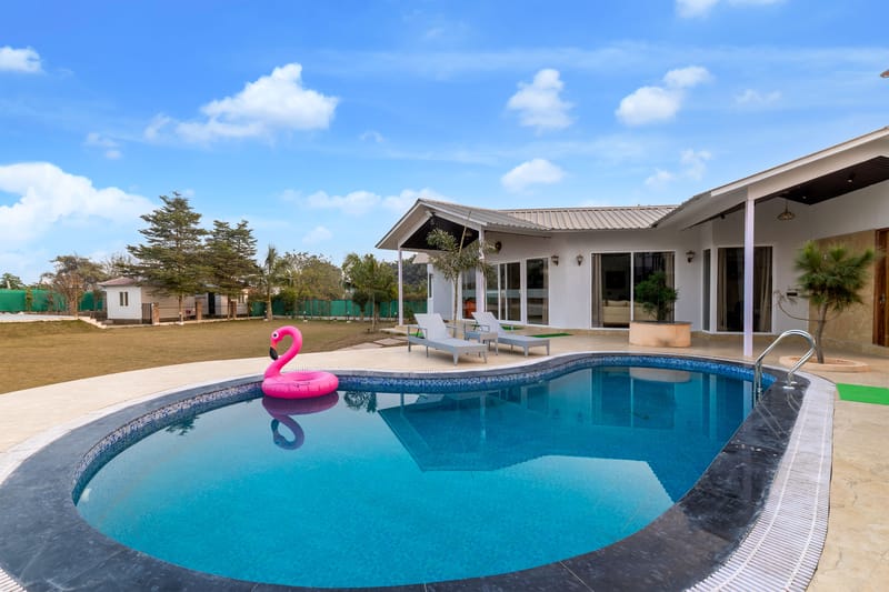 Vedaaz Farms | Pet-friendly 4-BHK Farmhouse With Private Outdoor Pool and Garden area – photo 25