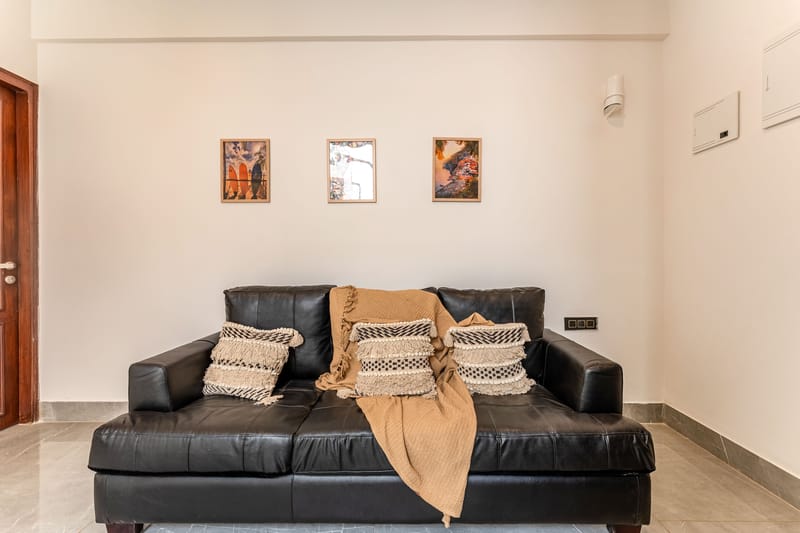 Villa Casa Del Mundo | Luxe Pet-friendly 4-BHK Villa With Pvt Pool, Bar, Lift & Scenic Hill Vistas  – photo 31