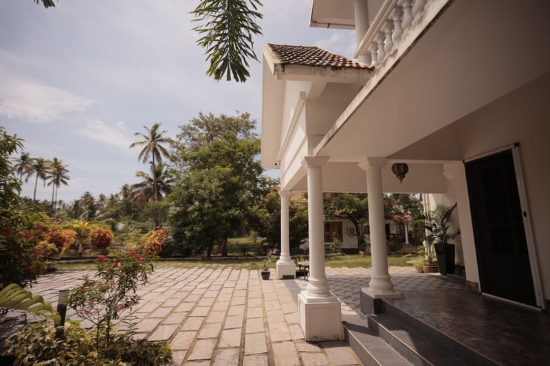 Palliath House |3 BHK With, Living Lounge, Patio, Shared Lawn and 3 Natural Ponds | Near Andhakaranazhi Beach – photo 43