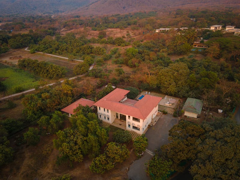 Casa Mocha | 5-BHK Pet-friendly Retreat With Pvt Pool, Verandah & Ent Lounge – photo 35