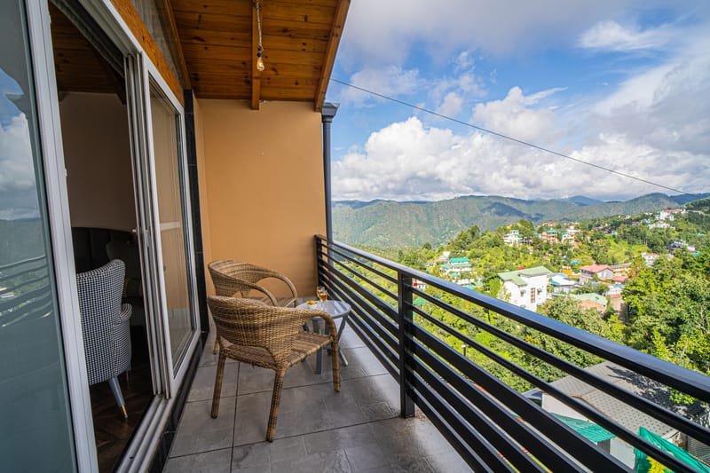 Trio’s Top | 1 Pet-friendly Room with Valley views, Garden & Balcony – photo 8