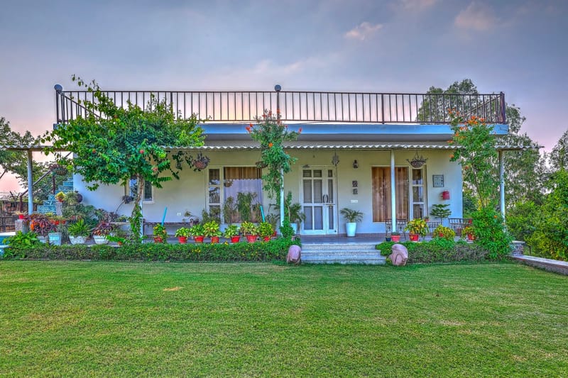 Aravale Farm | Pet-friendly 4-BHK Farmhouse With Private Pool, 2-Acre Lush Garden & Aravali Views – photo 34