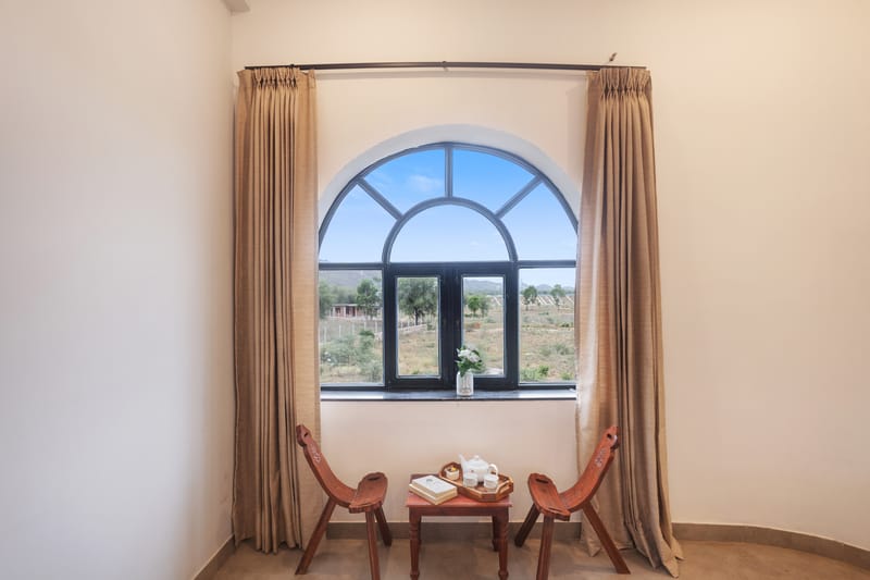 Belvedere Villa | Chic 4-BHK Retreat with Pool, Bar & Landscaped Garden – photo 17