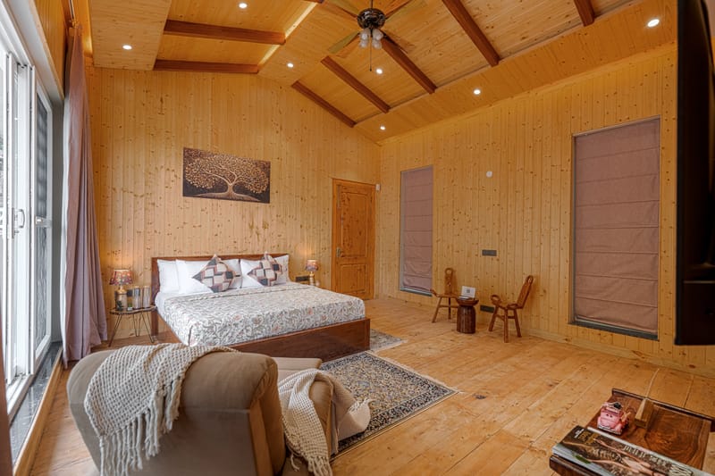 Bask and Blessings Mist | Pet-Friendly Suite With Private Scenic Balcony, Shared Jacuzzi, Spa, Garden & Gazebo – photo 19