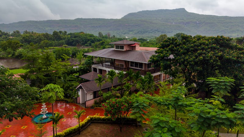 Aaraa Villa | 4-BHK Luxury Villa with Private Pool, Home Theatre & Panoramic Hill – photo 51