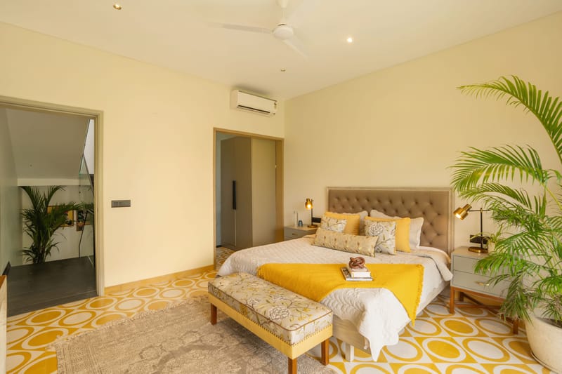 PUro Sol | 3-BHK Villa In a Gated Complex With Private Pool & Bathtub | Near Popular Beaches – photo 29