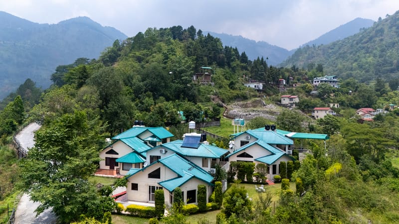 Karinya Villas Fern| Scenic Hill View 1-BHK Villa With Sit Out ,  Shared Gazebo and Garden – photo 23