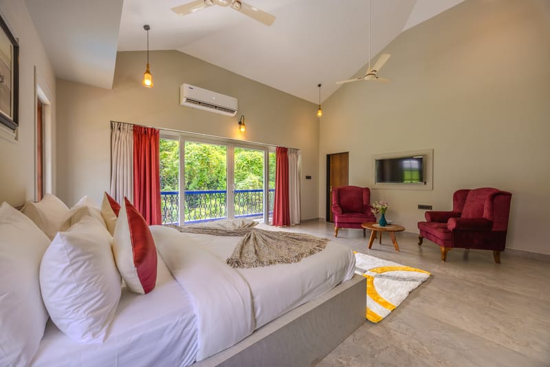 Casa Vilson |  3-BHK Villa With Private Pool, Indoor Bar, Bathtub and Courtyard  – photo 10