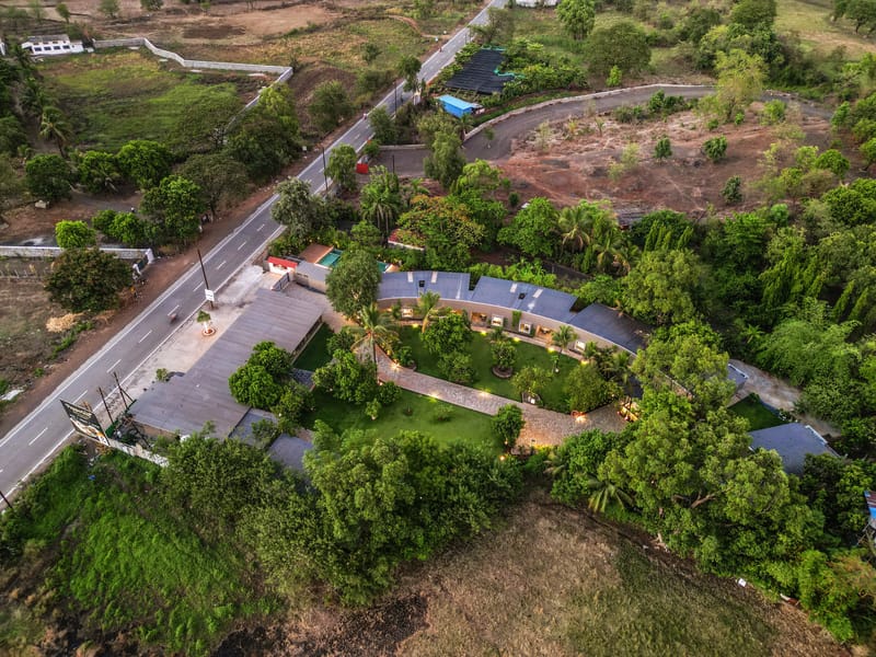 The Crescent Palm Grande | 3-BHK Villa With Outdoor Private Jacuzzi, Shared Game Room and Restaurant – photo 28