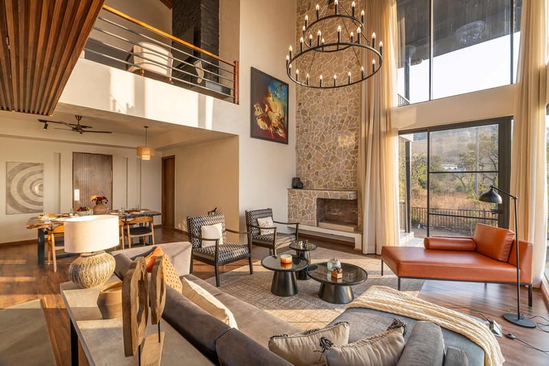 Savara w/ Heated Infinity Pool and Jacuzzi
 – photo 14