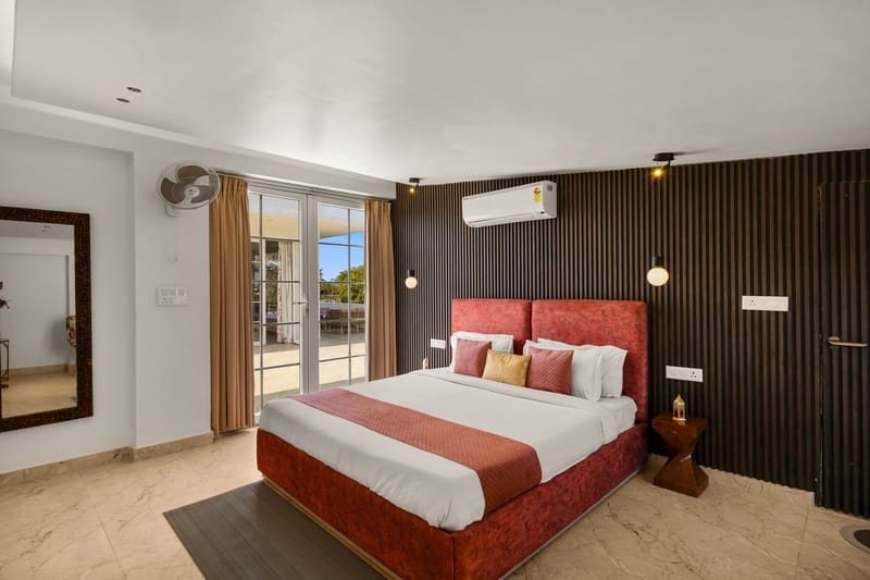Kuber Vatika | 6-BHK Pet-friendly Villa with Private Pool and Garden Sit Out Area – photo 51