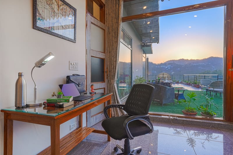 Dilli Villa | 3-BHK With Private swimming pool, theatre and gym – photo 21
