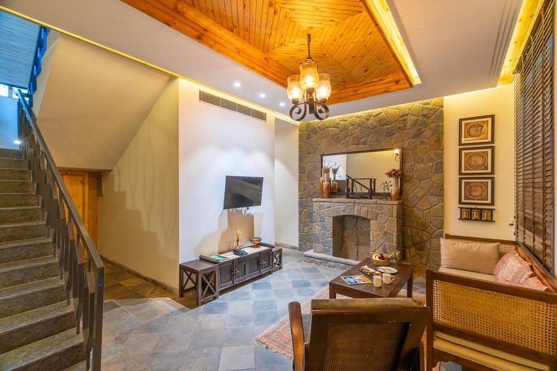 Jolene @ Sylvana Villas – photo 9