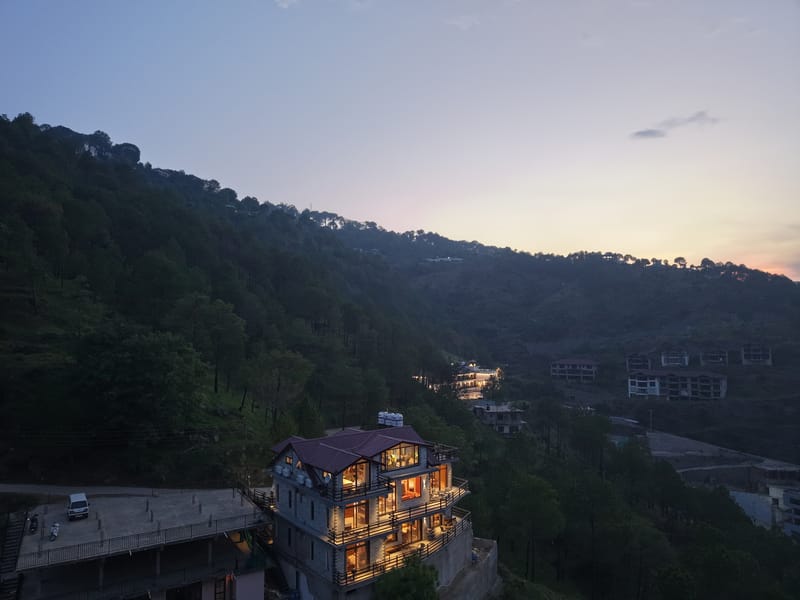 Kosh Villa Glenhaven | 3- BHK Villa with Private Balconies & Panoramic 360 Mountain Views – photo 7