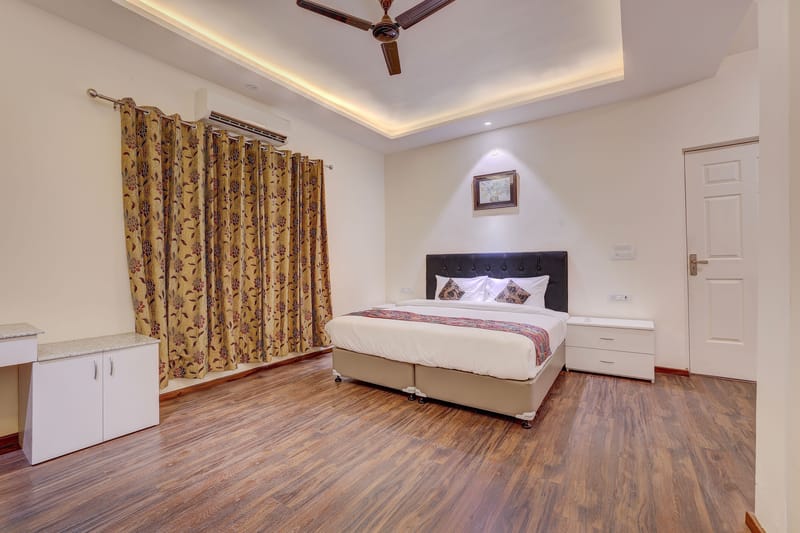 Aravale Farm | Pet-friendly 4-BHK Farmhouse With Private Pool, 2-Acre Lush Garden & Aravali Views – photo 13