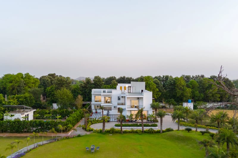 AdhiVa Retreat | 5-BHK Farmhouse with Private Pool, Bar & Lush Garden – photo 44
