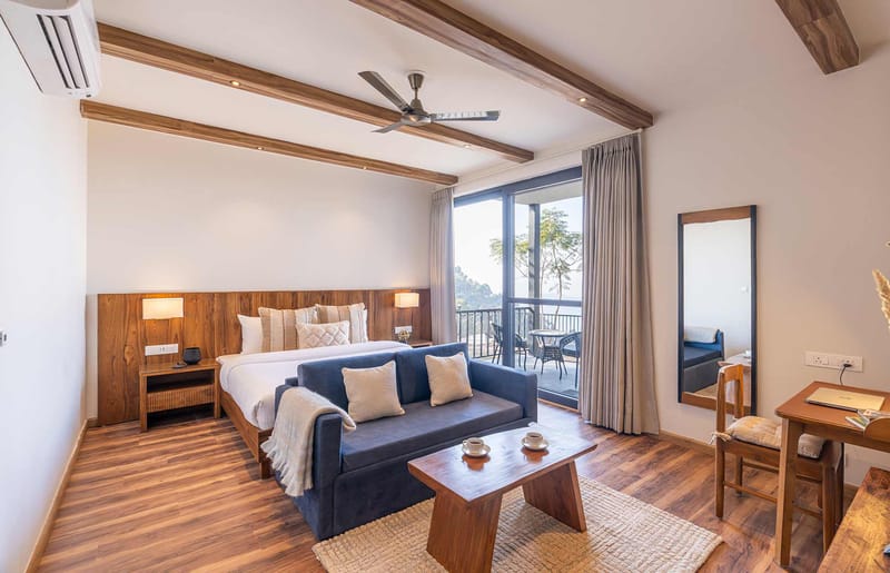 Savara w/ Heated Infinity Pool and Jacuzzi
 – photo 15
