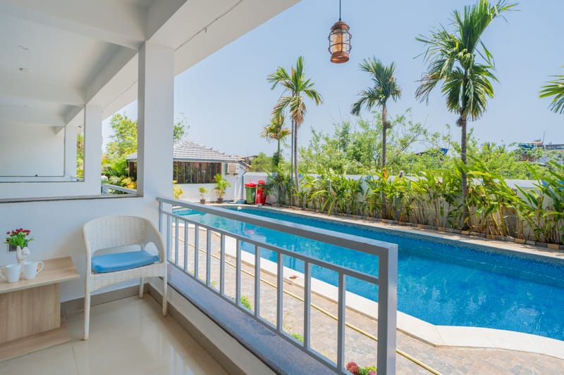 Gracias Aquora | 1-Room Retreat With Private Balcony, Shared Pool, & Restros, Close to Ashvem Beach – photo 29