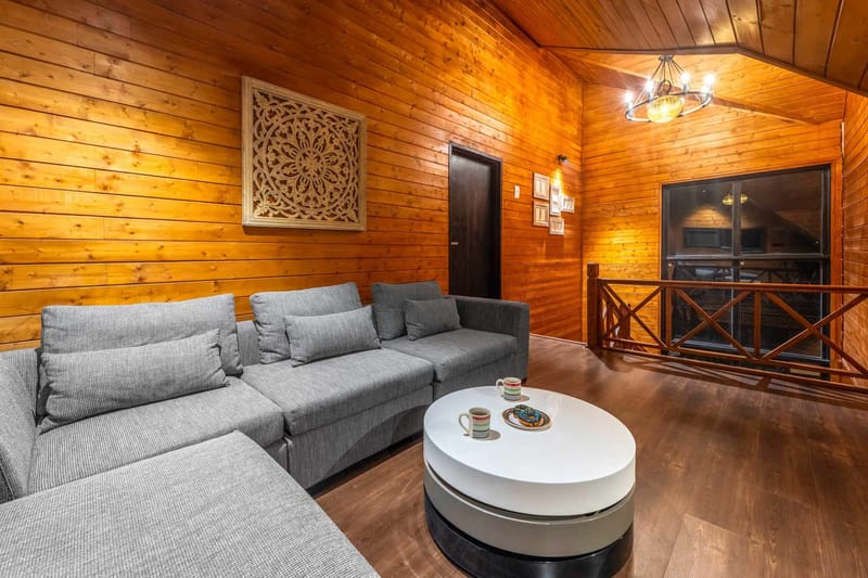 Chalet Royale W/ Zen Deck – photo 15