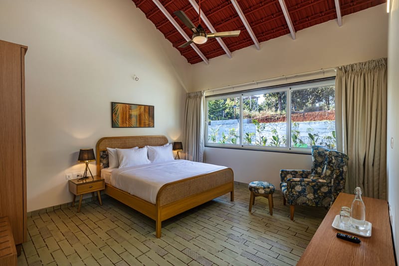 Mariposa by the River (7 bedroom entire estate) – photo 17