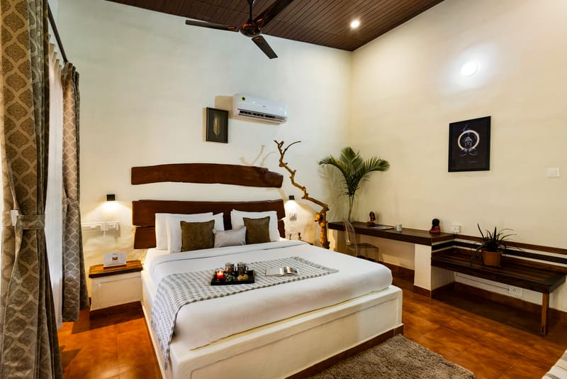 Twisted Tree | 1-Room Suite Pet-Friendly Suite with Shared Pool, Bar & Restaurant – photo 33