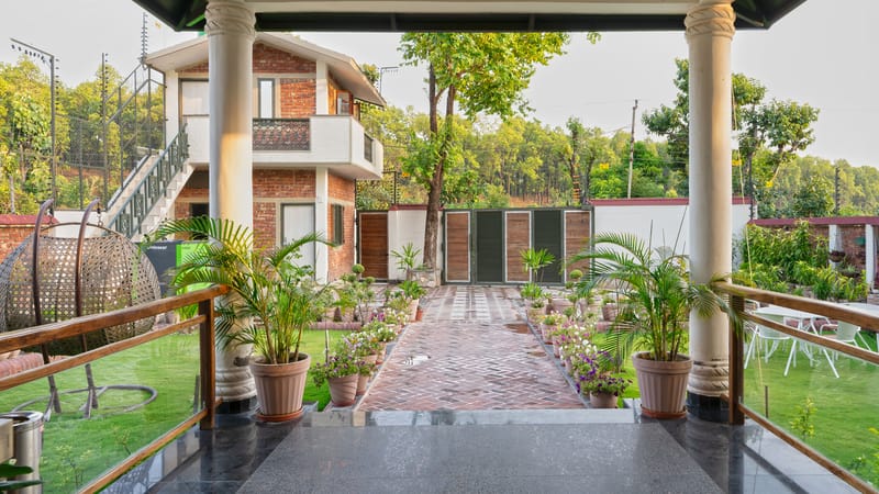Varenya Villa – photo 32
