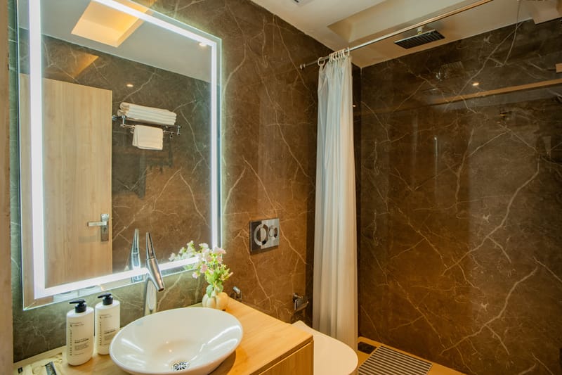 Gracias Aquora | 1-Room Retreat With Private Balcony, Shared Pool, & Restros, Close to Ashvem Beach – photo 14