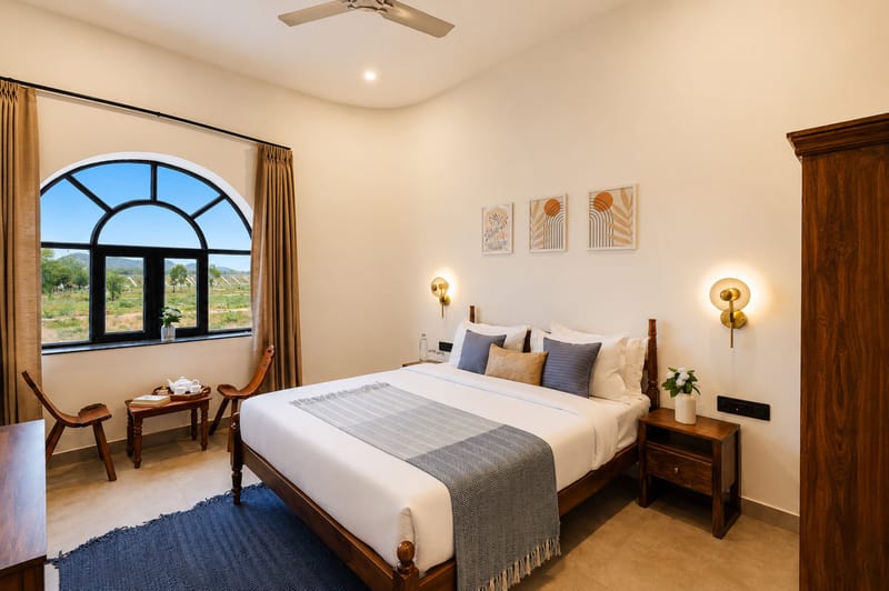 Belvedere Villa | Chic 4-BHK Retreat with Pool, Bar & Landscaped Garden – photo 19