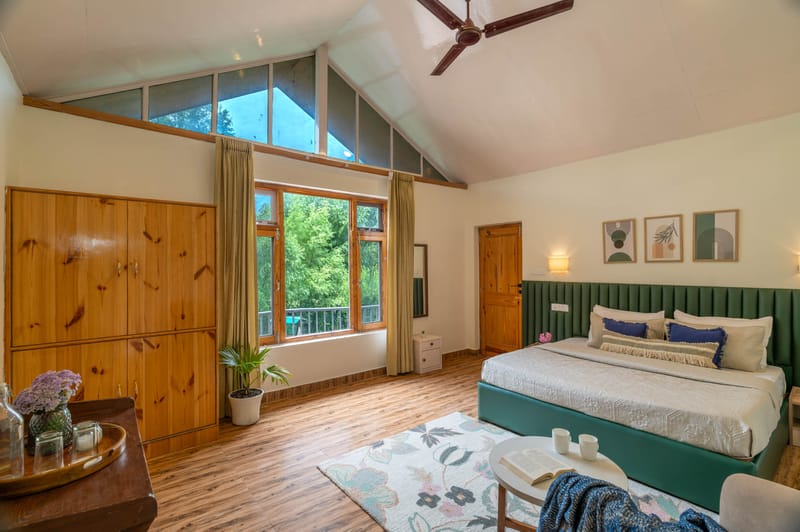 4 Executive Rooms @ Raison Meadows – photo 18