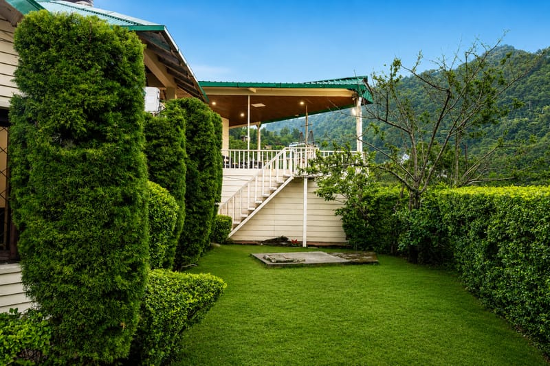 Karinya Villas Fern| Scenic Hill View 1-BHK Villa With Sit Out ,  Shared Gazebo and Garden – photo 26
