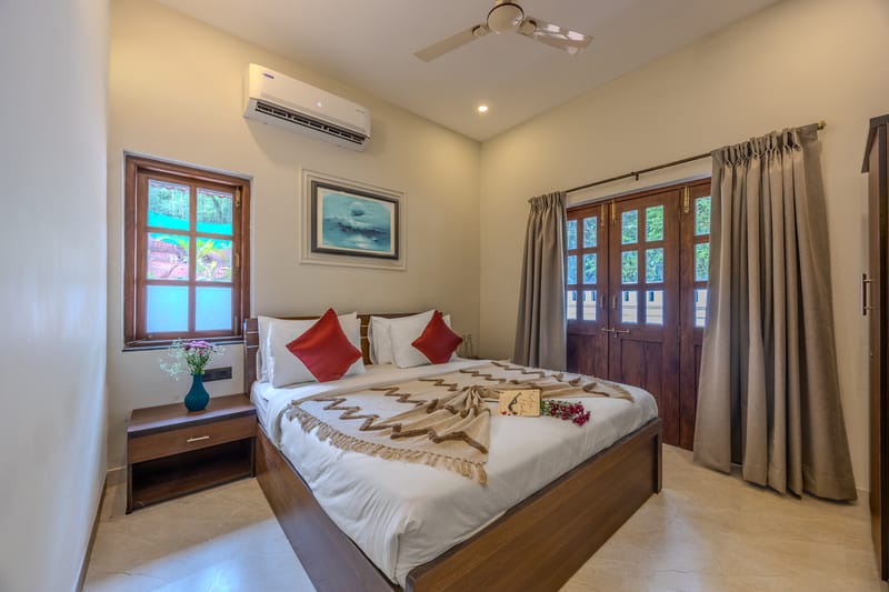 Casa Vilson |  3-BHK Villa With Private Pool, Indoor Bar, Bathtub and Courtyard  – photo 17