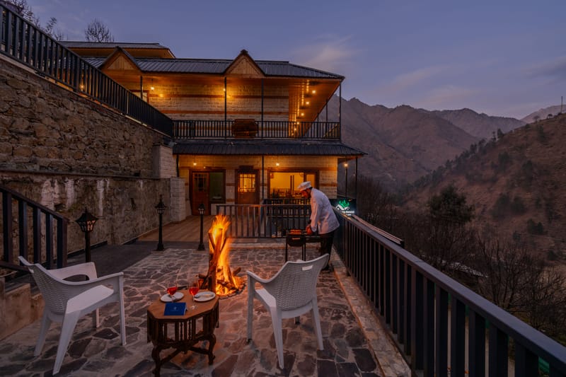 The Tirthan House ~ Balcony View – photo 28