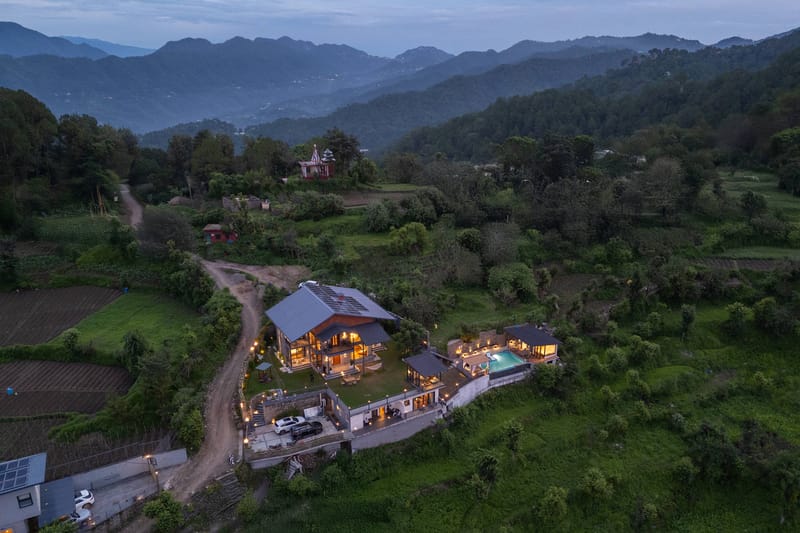3 Rooms @ Savara w/ Heated Infinity Pool and Jacuzzi Villa in Kasauli
 – photo 42